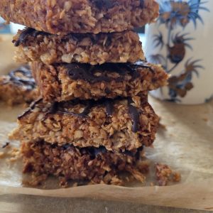 Flapjack 9 slice tray bake