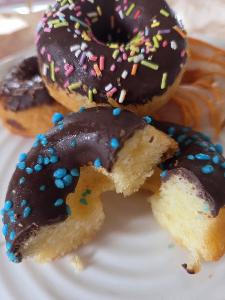 GLUTEN FREE BAKED MINI DONUTS - Image 3